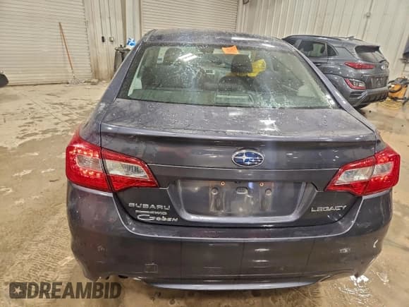 ✅ 2015 Subaru Legacy 2.5i • VIN: 4S3BNBA67F3022819 • Lot: 94407805. Wystawiony na Copart z przebiegiem 171 993 mil. Bezpłatny archiwum sprzedaży aukcyjnych z USA i szczegółowy raport historii pojazdu na DreamBid. Zdjęcie 6.