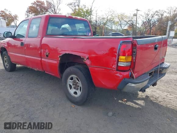 ✅ 2000 Chevrolet Silverado 1500 LS • VIN: 2GCEK19V7Y1212625 • Lot: 43598744. Wystawiony na IAAI z przebiegiem 217 710 mil mil. Skorzystaj z bezpłatnego archiwum sprzedaży aukcyjnych z USA i zobacz szczegółowy raport historii pojazdu na DreamBid. Zdjęcie 3.