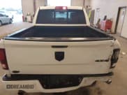 ✅ 2018 Ram 1500 Night • VIN: 1C6RR7MT0JS189238 • Lot: 43504875. Wystawiony na IAAI z przebiegiem 93 609 mil. Bezpłatny archiwum sprzedaży aukcyjnych z USA i szczegółowy raport historii pojazdu na DreamBid. Zdjęcie 16.