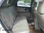 2005 Chevrolet Equinox LT z VIN 2CNDL63F356097698, wystawiony jako Copart lot #51060634 z przebiegiem 242 945 mil mil oraz Szkoda całkowita • Salvage title. Historia ofert i sprzedaży dostępna na DreamBid. Obrazek 10.