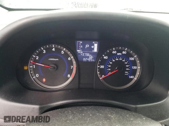 ✅ 2017 Hyundai Accent SE • VIN: KMHCT5AE2HU311117 • Лот: 71591664. Опубликован ранее на Copart с пробегом 82 485 миль. Бесплатный доступ к архиву аукционных продаж из США и подробный отчёт об истории автомобиля на DreamBid. Изображение 9.