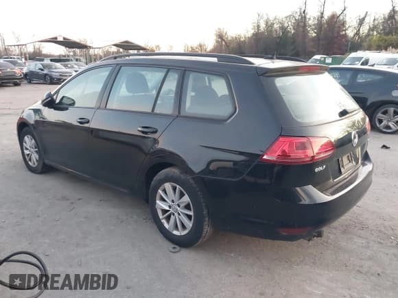 ✅ 2016 Volkswagen Golf TSI S • VIN: 3VWC17AU1GM510026 • Lot: 43790245. Listed on IAAI with 96,433 mi. Free auction sales archive from the USA and detailed vehicle history report at DreamBid. Image 17.