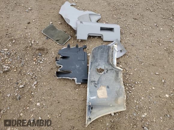 ✅ 2008 Chevrolet Equinox LS • VIN: 2CNDL13F486306728 • Лот: 76833824. Опубликован ранее на Copart с пробегом 236 678 миль. Бесплатный доступ к архиву аукционных продаж из США и подробный отчёт об истории автомобиля на DreamBid. Изображение 13.