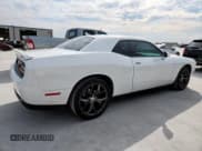 ✅ 2019 Dodge Challenger SXT • VIN: 2C3CDZAG5KH751485 • Lot: 84646485. Listed on Copart with 83,556 mi. Free auction sales archive from the USA and detailed vehicle history report at DreamBid. Image 3.