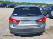 ✅ 2017 Mitsubishi Outlander ES • VIN: JA4AR3AU3HZ000427 • Lot: 42242515. Listed on IAAI with 106,093 mi. Free auction sales archive from the USA and detailed vehicle history report at DreamBid. Image 16.