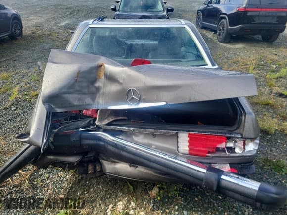 ✅ 1986 Mercedes-Benz 560 SL • VIN: WDBBA48DXGA053649 • Lot: 82041265. Listed on Copart with 224,495 mi. Free auction sales archive from the USA and detailed vehicle history report at DreamBid. Image 6.