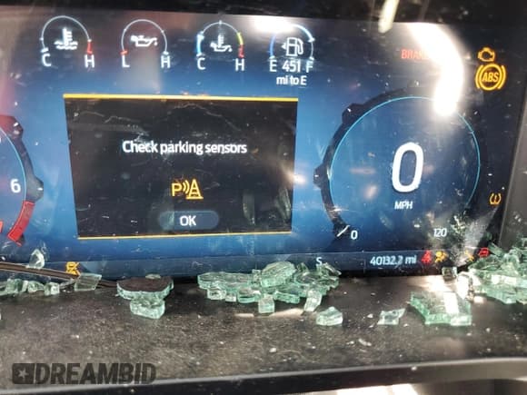 ✅ 2024 Ford F-150 XL • VIN: 1FTMF1KP3RKE39582 • Lot: 69044495. Wystawiony na Copart z przebiegiem 40 132 mil. Bezpłatny archiwum sprzedaży aukcyjnych z USA i szczegółowy raport historii pojazdu na DreamBid. Zdjęcie 9.