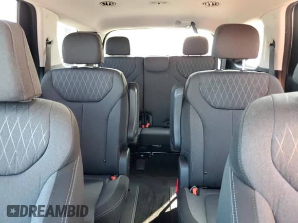 2021 Hyundai Palisade SEL с VIN KM8R3DHE4MU236568, выставлен на аукционе Copart как лот 68272204 с пробегом 30 521 миль миль и Списание • Salvage title. История ставок и продаж доступна на DreamBid. Изображение 10.