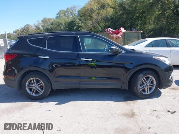✅ 2017 Hyundai Santa Fe 2.4L • VIN: 5XYZU3LB8HG447515 • Лот: 43413677. Опубликован ранее на IAAI с пробегом 126 060 миль. Бесплатный доступ к архиву аукционных продаж из США и подробный отчёт об истории автомобиля на DreamBid. Изображение 13.