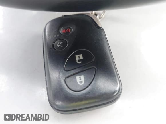 ✅ 2011 Lexus IS 250 C • VIN: JTHFF2C24B2517180 • Lot: 43764341. Listed on IAAI with 95,020 mi. Free auction sales archive from the USA and detailed vehicle history report at DreamBid. Image 11.