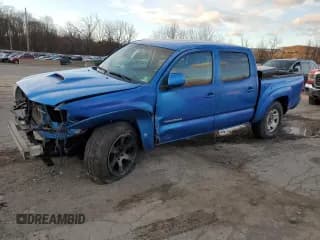 ✅ 2005 Toyota Tacoma • VIN: 5TELU42N95Z130268 • Lot: 92585455. Listed on Copart with 231,314 mi. Free auction sales archive from the USA and detailed vehicle history report at DreamBid. Image 1.