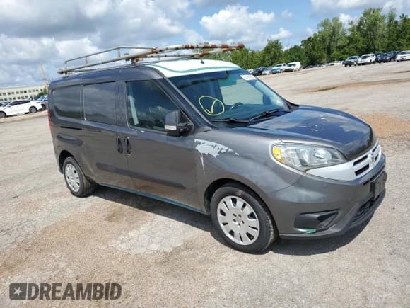 ✅ 2015 Ram ProMaster City Cargo Tradesman SLT • VIN: ZFBERFBT9F6A62708 • Lot: 74247914. Wystawiony na Copart z przebiegiem Nie podano. Bezpłatny archiwum sprzedaży aukcyjnych z USA i szczegółowy raport historii pojazdu na DreamBid. Zdjęcie 4.
