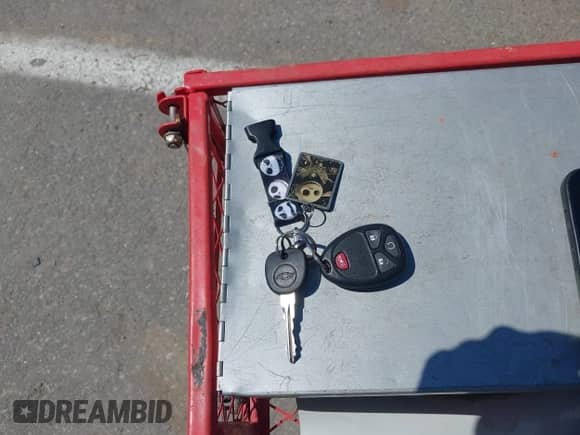 2010 Chevrolet HHR 1LT with VIN 3GNBABDB3AS594419, listed as a IAAI auction lot 43034116 with 169,745 mi miles and . Bid and sale history available at DreamBid. Image 11.