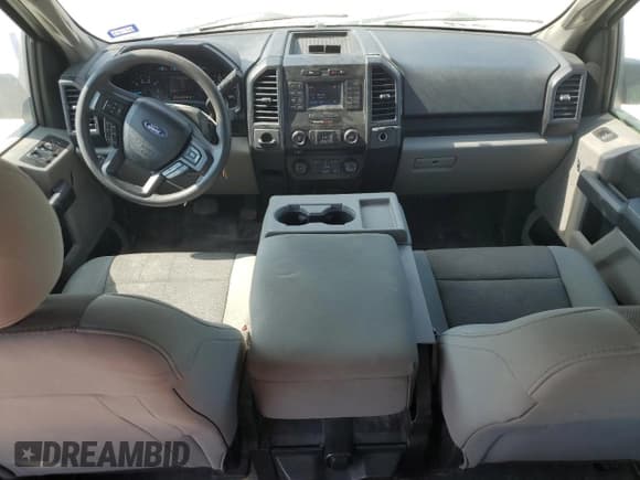 ✅ 2017 Ford F-150 XL • VIN: 1FTEW1CPXHKE11148 • Lot: 87451885. Listed on Copart with 151,302 mi. Free auction sales archive from the USA and detailed vehicle history report at DreamBid. Image 8.