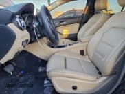 ✅ 2018 Mercedes-Benz GLA 250 • VIN: WDCTG4EB5JJ406789 • Lot: 96003115. Wystawiony na Copart z przebiegiem 132 879 mil. Bezpłatny archiwum sprzedaży aukcyjnych z USA i szczegółowy raport historii pojazdu na DreamBid. Zdjęcie 7.