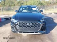 ✅ 2022 Audi Q5 S line Premium • VIN: WA1GAAFY4N2058259 • Lot: 43695079. Wystawiony na IAAI z przebiegiem 54 384 mil. Bezpłatny archiwum sprzedaży aukcyjnych z USA i szczegółowy raport historii pojazdu na DreamBid. Zdjęcie 12.