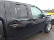 ✅ 2015 Nissan Frontier SV • VIN: 1N6AD0ER1FN725339 • Lot: 43735784. Wystawiony na IAAI z przebiegiem 141 806 mil. Bezpłatny archiwum sprzedaży aukcyjnych z USA i szczegółowy raport historii pojazdu na DreamBid. Zdjęcie 13.