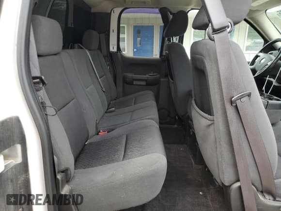 ✅ 2009 Chevrolet Silverado 2500HD LT • VIN: 1GCHK59K99E164782 • Лот: 60830665. Опубликован ранее на Copart с пробегом 132 567 миль. Бесплатный доступ к архиву аукционных продаж из США и подробный отчёт об истории автомобиля на DreamBid. Изображение 10.