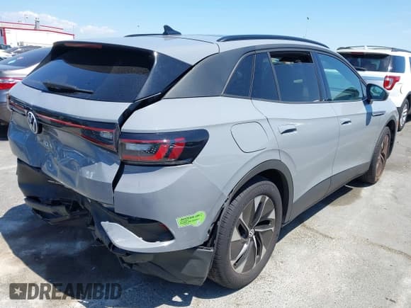 ✅ 2022 Volkswagen ID.4 Pro S • VIN: WVGGNPE26NP066288 • Lot: 43089919. Wystawiony na IAAI z przebiegiem 61 743 mil. Bezpłatny archiwum sprzedaży aukcyjnych z USA i szczegółowy raport historii pojazdu na DreamBid. Zdjęcie 4.