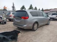 ✅ 2020 Chrysler Pacifica Touring L • VIN: 2C4RC1BG3LR268873 • Lot: 43560021. Listed on IAAI with 143,410 mi. Free auction sales archive from the USA and detailed vehicle history report at DreamBid. Image 4.