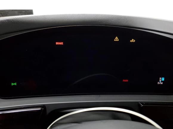 ✅ 2025 Porsche Cayenne • VIN: WP1AA2AY5SDA00023 • Lot: 45592335. Wystawiony na Copart z przebiegiem Nie podano. Bezpłatny archiwum sprzedaży aukcyjnych z USA i szczegółowy raport historii pojazdu na DreamBid. Zdjęcie 9.