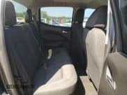 ✅ 2016 Chevrolet Colorado 2WD LT • VIN: 1GCGSCE36G1340223 • Лот: 81221275. Опубликован ранее на Copart с пробегом 184 313 миль. Бесплатный доступ к архиву аукционных продаж из США и подробный отчёт об истории автомобиля на DreamBid. Изображение 10.