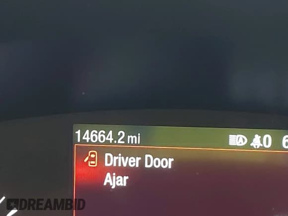 ✅ 2022 Ford Escape SEL • VIN: 1FMCU9H60NUB70515 • Lot: 43265394. Wystawiony na IAAI z przebiegiem 14 664 mil. Bezpłatny archiwum sprzedaży aukcyjnych z USA i szczegółowy raport historii pojazdu na DreamBid. Zdjęcie 15.