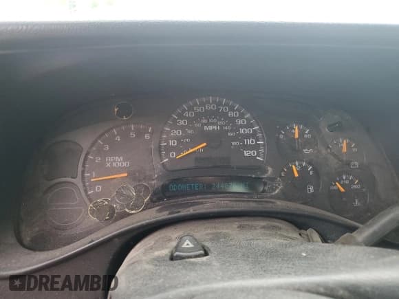 ✅ 2005 Chevrolet Silverado 2500HD Work Truck • VIN: 1GCHC24U05E327995 • Лот: 56559555. Опубликован ранее на Copart с пробегом 244 076 миль. Бесплатный доступ к архиву аукционных продаж из США и подробный отчёт об истории автомобиля на DreamBid. Изображение 9.