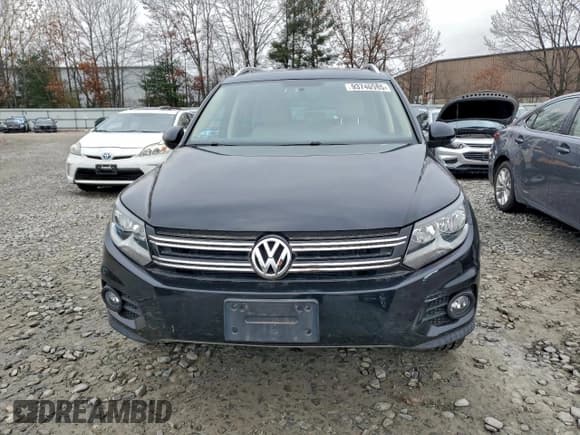 ✅ 2013 Volkswagen Tiguan S • VIN: WVGBV3AX6DW594289 • Lot: 93740985. Listed on Copart with 36,195 mi. Free auction sales archive from the USA and detailed vehicle history report at DreamBid. Image 5.
