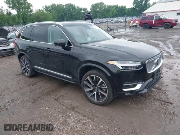 ✅ 2023 Volvo XC90 Plus • VIN: YV4L12PN0P1910689 • Lot: 42425376. Listed on IAAI with 48,667 mi. Free auction sales archive from the USA and detailed vehicle history report at DreamBid. Image 1.