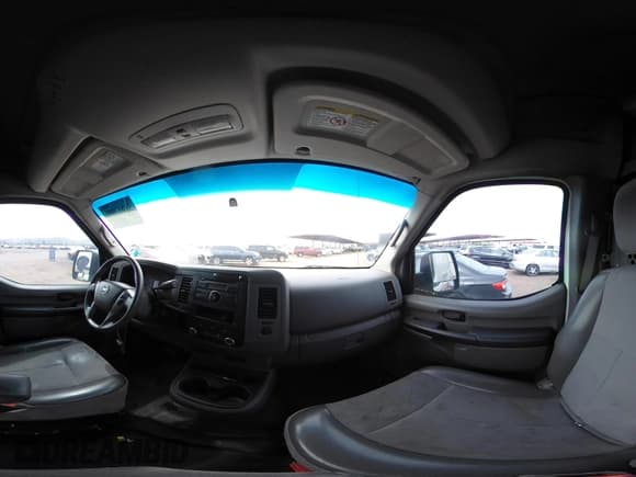 ✅ 2016 Nissan NV Cargo SV • VIN: 1N6BF0LY4GN802165 • Lot: 41817080. Wystawiony na IAAI z przebiegiem 169 999 mil. Bezpłatny archiwum sprzedaży aukcyjnych z USA i szczegółowy raport historii pojazdu na DreamBid. Zdjęcie 18.