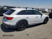 ✅ 2017 Audi allroad A4 Premium Plus • VIN: WA18NAF41HA098539 • Лот: 64698365. Опубликован ранее на Copart с пробегом 61 415 миль. Бесплатный доступ к архиву аукционных продаж из США и подробный отчёт об истории автомобиля на DreamBid. Изображение 3.