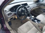 ✅ 2008 Honda Accord LX-P • VIN: 1HGCP26478A082928 • Lot: 43299948. Listed on IAAI with 207,834 mi. Free auction sales archive from the USA and detailed vehicle history report at DreamBid. Image 5.