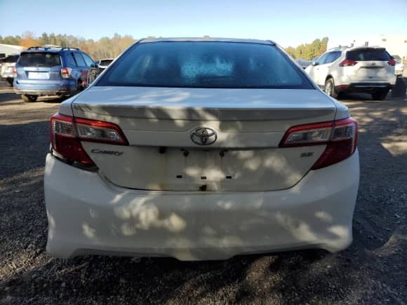 2012 Toyota Camry SE с VIN 4T1BF1FK4CU566743, выставлен на аукционе Copart как лот 86769465 с пробегом 419 637 миль миль и Чистый • Clean title. История ставок и продаж доступна на DreamBid. Изображение 6.