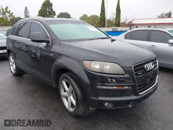 ✅ 2009 Audi Q7 Premium Plus • VIN: WA1EY74L69D029997 • Lot: 41736371. Listed on IAAI with 159,398 mi. Free auction sales archive from the USA and detailed vehicle history report at DreamBid. Image 1.