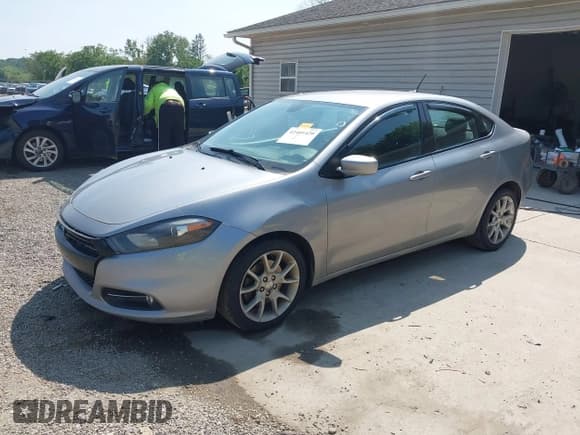✅ 2015 Dodge Dart SXT • VIN: 1C3CDFBB5FD213311 • Lot: 42401420. Listed on IAAI with 209,771 mi. Free auction sales archive from the USA and detailed vehicle history report at DreamBid. Image 20.