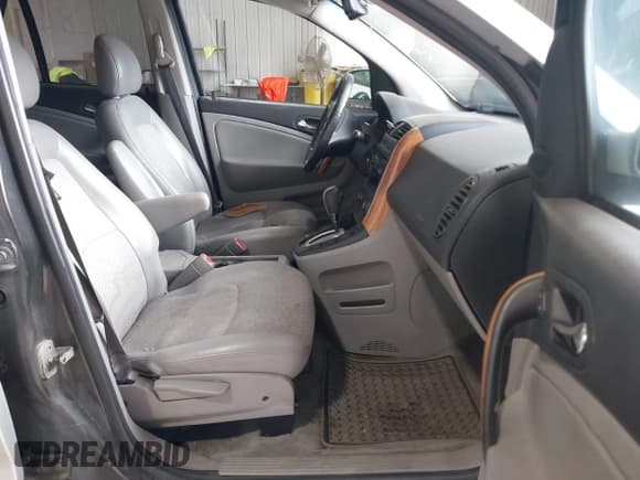 ✅ 2006 Saturn VUE • VIN: 5GZCZ53466S834963 • Lot: 42157328. Wystawiony na IAAI z przebiegiem 146 518 mil. Bezpłatny archiwum sprzedaży aukcyjnych z USA i szczegółowy raport historii pojazdu na DreamBid. Zdjęcie 5.