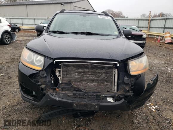 ✅ 2010 Hyundai Santa Fe GLS • VIN: 5NMSGDAB4AH414847 • Lot: 83831104. Listed on Copart with 197,680 mi. Free auction sales archive from the USA and detailed vehicle history report at DreamBid. Image 5.