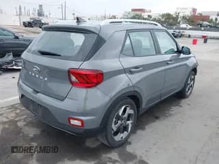 ✅ 2021 Hyundai Venue SEL • VIN: KMHRC8A32MU101718 • Lot: 42249456. Listed on IAAI with 36,800 mi. Free auction sales archive from the USA and detailed vehicle history report at DreamBid. Image 4.