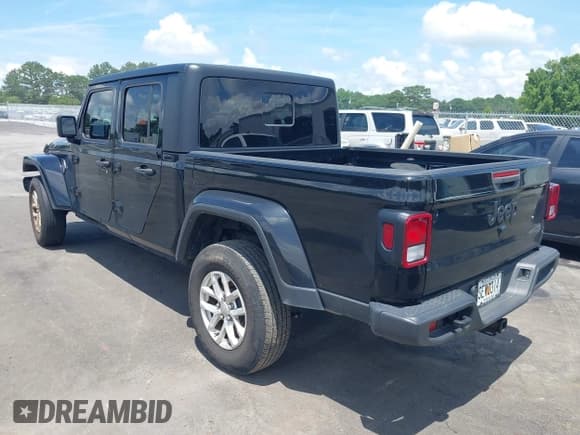 ✅ 2023 Jeep Gladiator Sport S • VIN: 1C6HJTAGXPL543319 • Лот: 42499587. Опубликован ранее на IAAI с пробегом 45 140 миль. Бесплатный доступ к архиву аукционных продаж из США и подробный отчёт об истории автомобиля на DreamBid. Изображение 3.