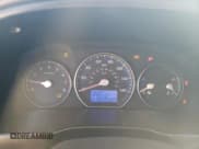 ✅ 2012 Hyundai Santa Fe Limited • VIN: 5XYZK3AB3CG136818 • Lot: 77181214. Listed on Copart with 283,940 mi. Free auction sales archive from the USA and detailed vehicle history report at DreamBid. Image 9.