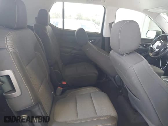 ✅ 2021 Chevrolet Traverse LT Cloth • VIN: 1GNERGKW3MJ139441 • Lot: 42768763. Listed on IAAI with 57,919 mi. Free auction sales archive from the USA and detailed vehicle history report at DreamBid. Image 8.