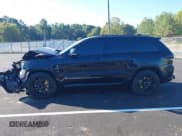 ✅ 2018 Jeep Grand Cherokee Trackhawk • VIN: 1C4RJFN98JC283990 • Лот: 43333730. Опубликован ранее на IAAI с пробегом 78 405 миль. Бесплатный доступ к архиву аукционных продаж из США и подробный отчёт об истории автомобиля на DreamBid. Изображение 13.