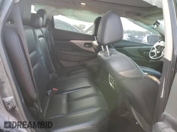 ✅ 2016 Nissan Murano SV • VIN: 5N1AZ2MHXGN159719 • Lot: 82520605. Wystawiony na Copart z przebiegiem 129 227 mil mil. Skorzystaj z bezpłatnego archiwum sprzedaży aukcyjnych z USA i zobacz szczegółowy raport historii pojazdu na DreamBid. Zdjęcie 11.