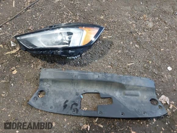 ✅ 2021 Ford Edge Titanium • VIN: 2FMPK4K92MBA65363 • Lot: 43736522. Wystawiony na IAAI z przebiegiem 74 346 mil. Bezpłatny archiwum sprzedaży aukcyjnych z USA i szczegółowy raport historii pojazdu na DreamBid. Zdjęcie 12.