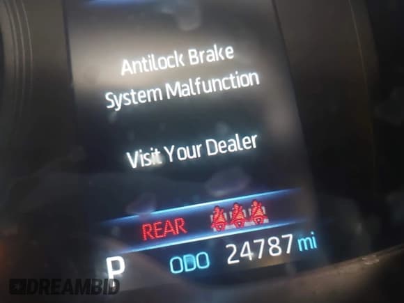 ✅ 2022 Toyota Corolla Cross LE • VIN: 7MUCAABG8NV019576 • Lot: 43562365. Listed on IAAI with 24,787 mi. Free auction sales archive from the USA and detailed vehicle history report at DreamBid. Image 15.