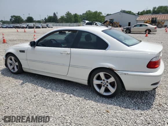 ✅ 2006 BMW 3 Series 325Ci • VIN: WBABD33426PL09950 • Lot: 61013105. Listed on Copart with 138,501 mi. Free auction sales archive from the USA and detailed vehicle history report at DreamBid. Image 2.