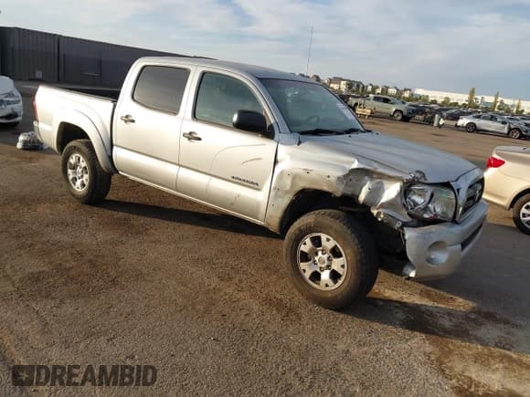 ✅ 2008 Toyota Tacoma PreRunner • VIN: 5TEJU62N88Z577004 • Lot: 43664908. Wystawiony na IAAI z przebiegiem 168 972 mil. Bezpłatny archiwum sprzedaży aukcyjnych z USA i szczegółowy raport historii pojazdu na DreamBid. Zdjęcie 1.