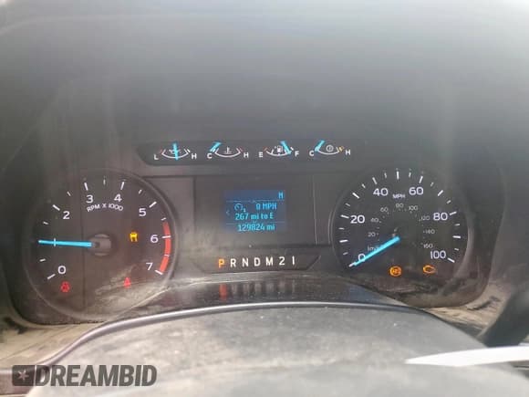 ✅ 2020 Ford F-250 XL • VIN: 1FT7W2B6XLED98240 • Lot: 60680815. Listed on Copart with 129,824 mi. Free auction sales archive from the USA and detailed vehicle history report at DreamBid. Image 9.