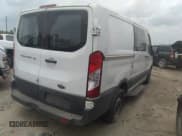 ✅ 2017 Ford Transit • VIN: 1FTYE1YM6HKA76808 • Lot: 42223012. Wystawiony na IAAI z przebiegiem 251 855 mil. Bezpłatny archiwum sprzedaży aukcyjnych z USA i szczegółowy raport historii pojazdu na DreamBid. Zdjęcie 4.
